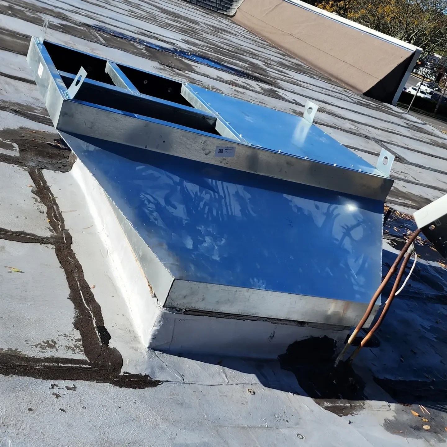 L’Oréal rooftop HVAC, project photo 6